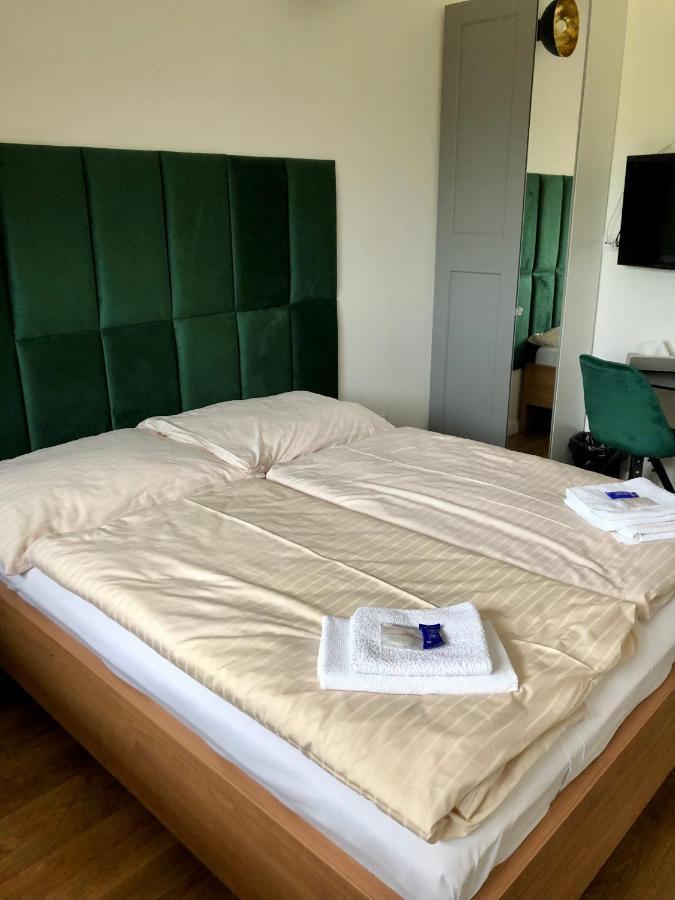 Penzion U Vinara Velky Krtis Extérieur photo