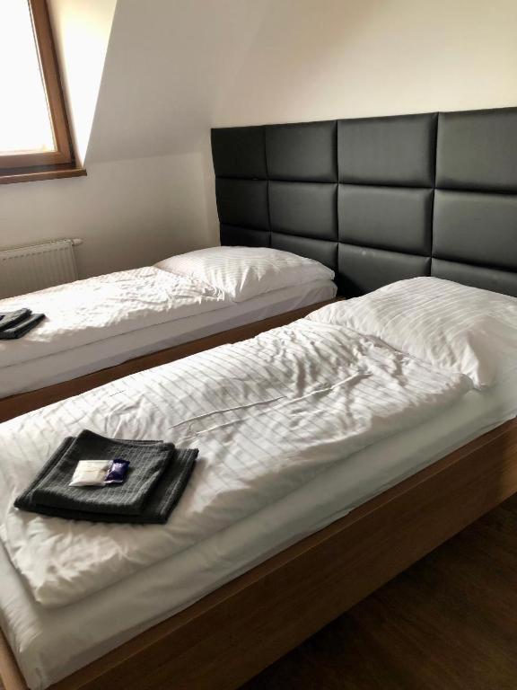 Penzion U Vinara Velky Krtis Extérieur photo